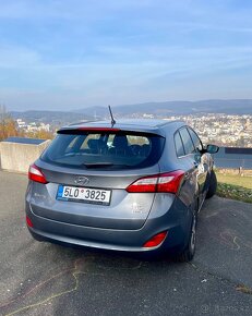 PRODÁM Hyundai i30 kombi, 1.6CRDi, 81kW - 5