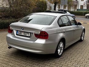 BMW Řada 3 E90 320i 110kW Sedan Aut. klima Šíbr 6st. Manuál - 5