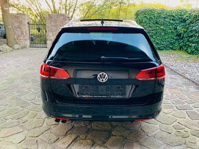 VW GOLF 2,0TDI 110KW R-LINE HIGHLINE PANORAMA KŮŽE - 5