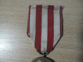vyznamenání - Za Věrnost 1939 - 1945 - Druhý Národní Odboj - 5
