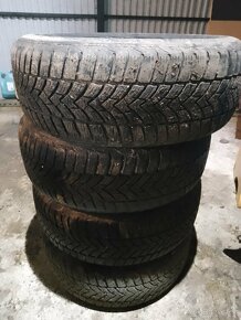 Kola mitsubishi outlander 215/60 R16 - 5