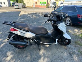 Yamaha xmax 125 - 5