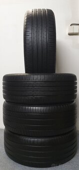 4x -- 235/50 R19 Letní pneu Michelin / Continental -- - 5