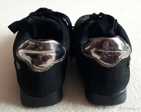 Dětské boty, botky, černé se stříbrnými kamínky, vel.32 - 5