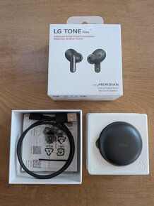 LG TONE Free FP5 - TWS sluchátka - 5