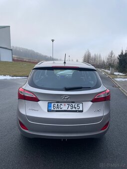 Hyundai i30 1.6 CRDi - 5