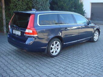 Volvo V70 D4 133kw manual nové v ČR 153tkm facelift - 5