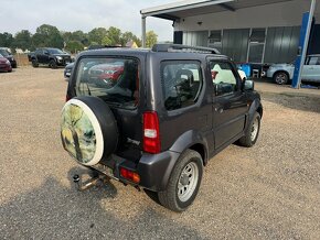 Prodám Suzuki Jimny 4x4 1,3 benz 63 KW rv 2010 - 5