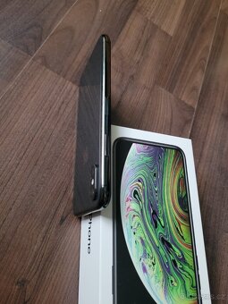 iPhone XS 64gb kapacita baterie 97% - 5