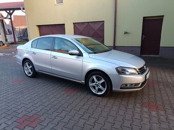 VW Passat B7 2.0 Tdi 103 kW Comfortline sedan - 5