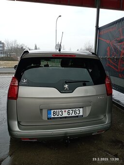 Peugeot 5008 7 míst - 5