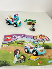 LEGO friends 41086 - veterinární photovost - 5