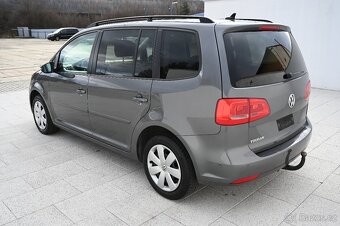 Volkswagen Touran 1.4TSI 103KW 7Míst Comf. 8/13 - 5