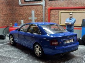 Audi S4 (B5) 2.7L BiTurbo 1998 Tuning 1:18 OttoMobile - 5