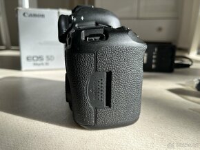 Canon EOS 5D iii - 5