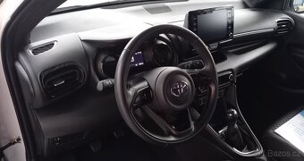 Prodám Toyota Yaris 1,5 benzín Selection Style - 5