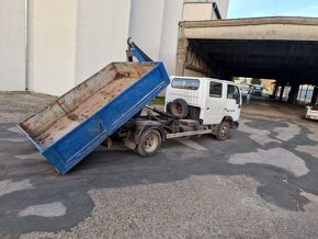 Nissan Cabstar hákový nosič kontejnerů, dabl kabina,  r.v.:2 - 5