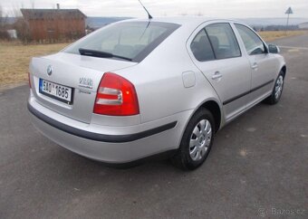 Škoda Octavia 1,6 85KW benzín manuál 85 kw - 5