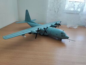 Medel letadla 1/72 - 5