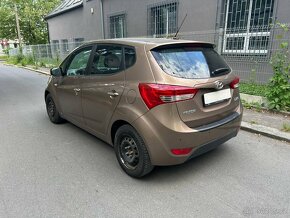 Hyundai ix20 1.6i 92kw 6rychl 1maj v ČR TOP VÝBAVA - 5