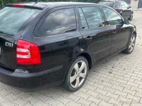 Škoda Octavia II 2.0 FSI 1/2007 - 5