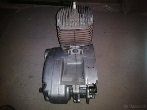 Motor na CZ 175/ 477 - 5