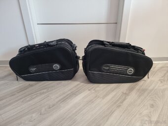 Brašny na motorku Givi Voyager Bag - 5