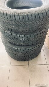 Pneu 215/70 R16 - 5