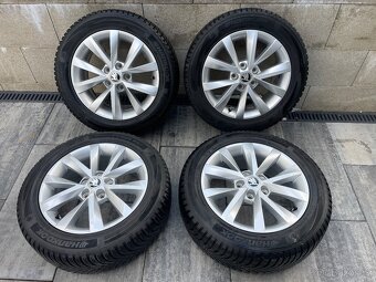 Zimní sada 205/55R16 ŠKODA 6,5x16 5x112 ET46 - 5