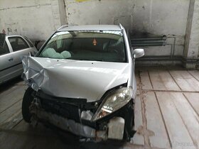 Díly z vozu - Honda FR - V - 2,2  CDTi  - rv -2006. - 5