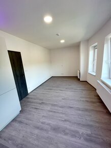 Pronájem bytu 4+KK 70m2 - bez provize RK - 5