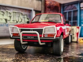 Peugeot 504 PickUp 1:18 Ottomobile - 5