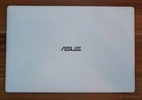 Notebook Asus X553M, 15,6", Celeron N2830, 8GB, 240GB SSD - 5