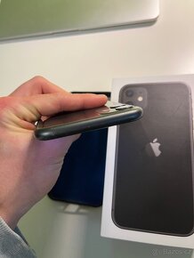 iPhone 11 Black + KOMPLET BALENÍ A KRYT - 5