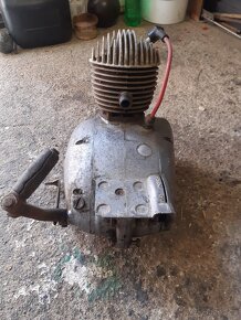 Čz 125 T 1948 motor - 5