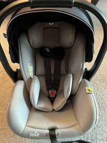 Autosedačka Joie + base na isofix - 5