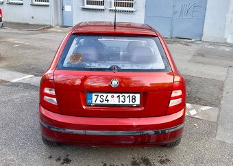 ŠKODA FABIA 1.4 MPI, PO SERVISU, NOVÉ TĚSNĚNÍ POD HLAVOU - 5