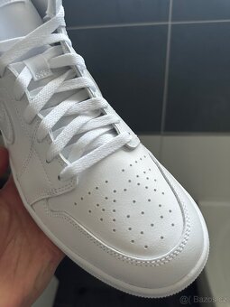 Jordan 1 Mid All White - 5