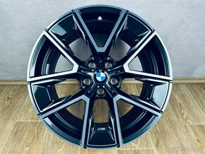 Originál R18 kola BMW i4 G26 Gran Coupe M-Paket - 5