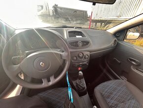 Renault Clio 1.2 - 5