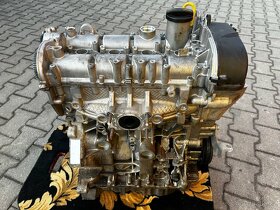 Motor Rapid 2016, 1.2 typ: CJZ - díra v bloku, hlava OK - 5