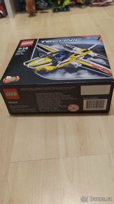 NOVÉ Lego Technic 42044 Display Team Jet -stíhačka - 5