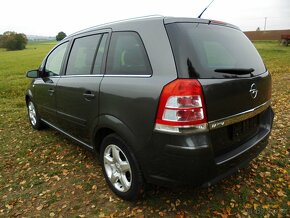 Opel Zafira B 1.8 103kw,rok 2009,152165 km,7míst - 5