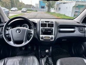 Kia Sportage 2,0i - 4x4, klima, tažné zařízení - 5