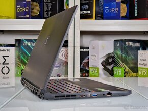 Herní notebook AORUS | 240Hz | i7-10870 | 32GB | RTX 3080 - 5