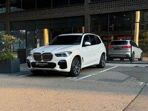 BMW X5 40i M paket, velmi hezký stav - 5