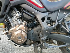 Honda CRF 1000 Africa Twin  ABS r.v.2017 - 5