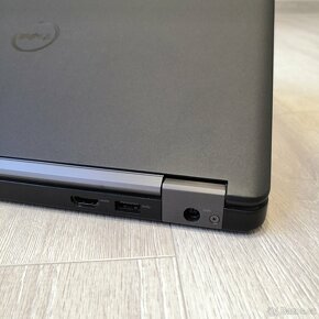 Notebook Dell e5450 (i5-5300U, 8GB RAM, 14" FHD, 240GB SSD) - 5