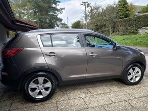 Prodám Kia Sportage 1.7 CRDi, odpočet DPH - 5