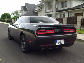 Dodge Challenger, 3.6 V6 / CZ SPZ, VOZIDLO UPRAVENO - 5